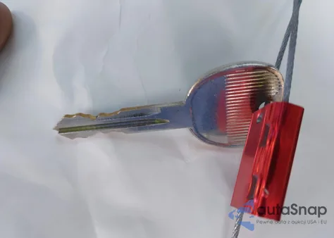 2008 Chevrolet Tahoe Ltz z USA, uszkodzony, nr VIN 1GNFC13028R229605